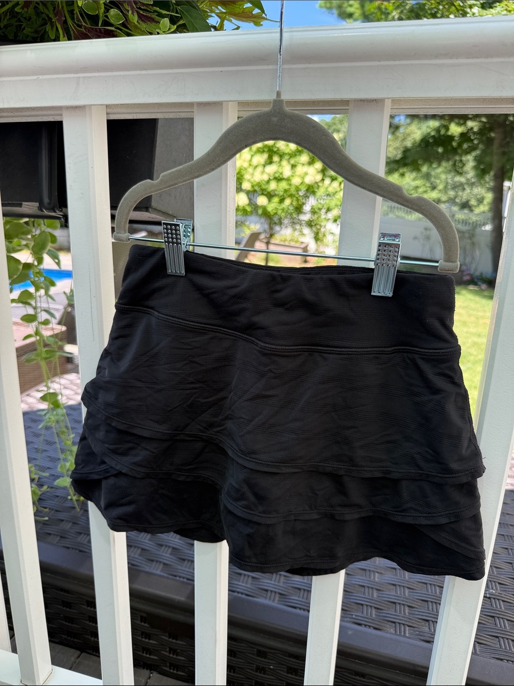 Athleta Black Tiered Skort